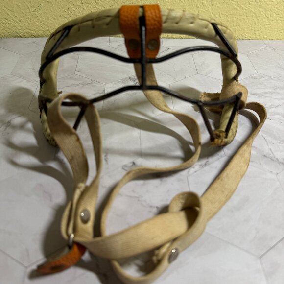 Vintage Catcher’s Mask MacGregor G916, 1940s Metal, Leather Padding Canvas Strap - Picture 1 of 9